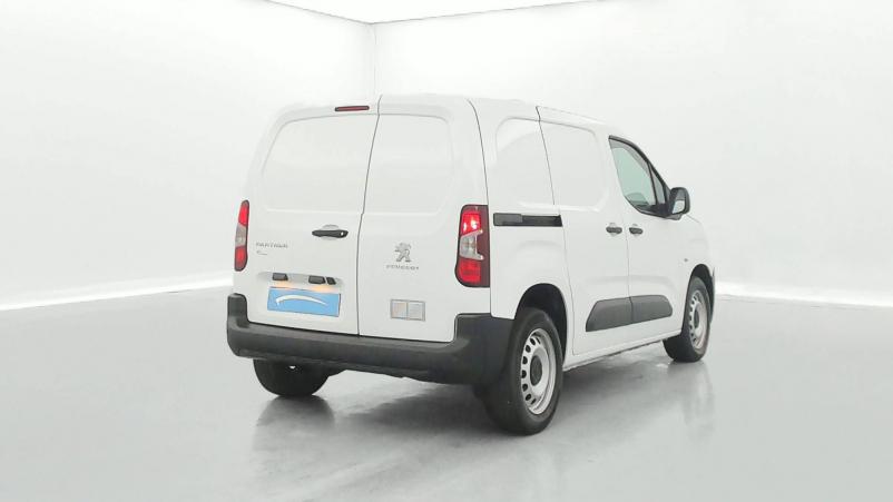 Vente en ligne Peugeot Partner Fourgon  STANDARD 1000 KG BLUEHDI 100 S&S BVM5 au prix de 20 990 €