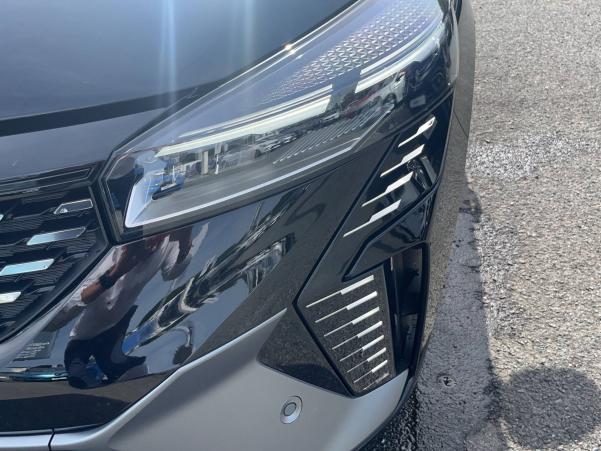 Vente en ligne Renault Clio 5 Clio E-Tech full hybrid 145 au prix de 27 990 €