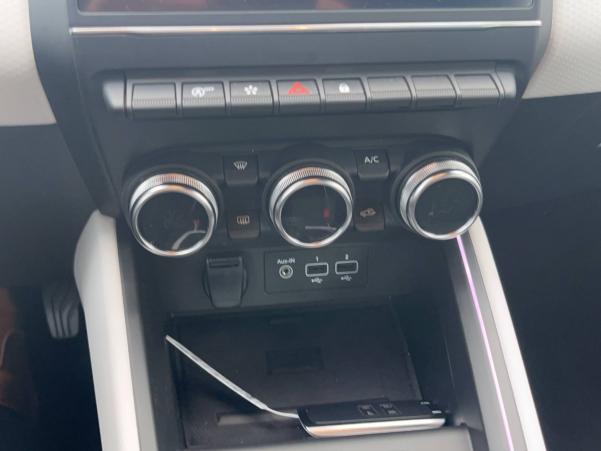 Vente en ligne Renault Clio 5 Clio TCe 100 GPL - 21 au prix de 18 590 €
