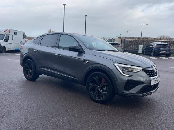 Vente en ligne Renault Arkana  E-Tech 145 - 21B au prix de 33 990 €