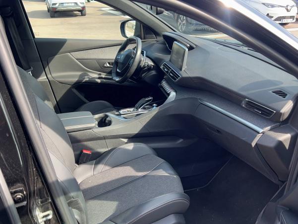 Vente en ligne Peugeot 5008  BlueHDi 130ch S&S EAT8 au prix de 27 990 €