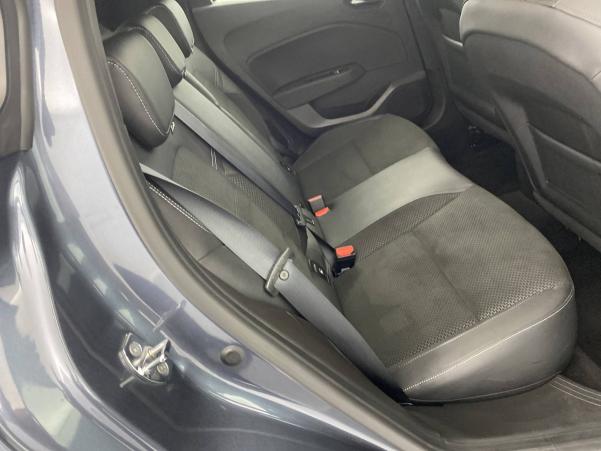 Vente en ligne Renault Clio 5 Clio E-Tech 140 au prix de 21 990 €