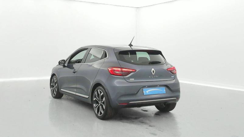 Vente en ligne Renault Clio 5 Clio E-Tech 140 au prix de 21 990 €