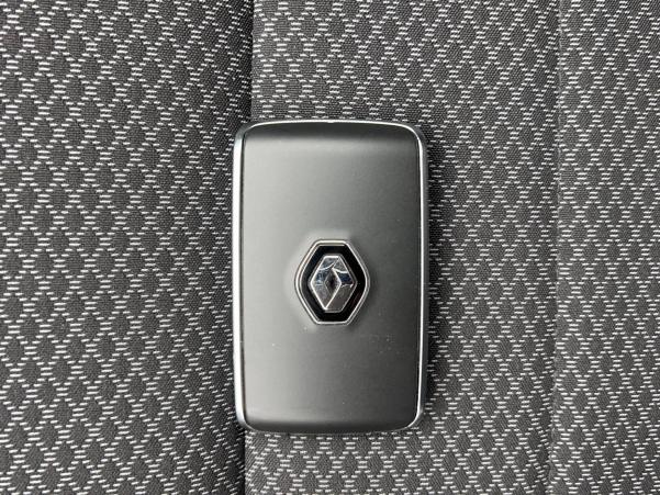 Vente en ligne Renault Arkana  E-Tech 145 - 21B au prix de 28 990 €