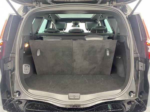 Vente en ligne Renault Grand Scenic 4 Grand Scenic TCe 160 FAP EDC - 21 au prix de 33 990 €