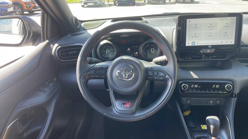 Vente en ligne Toyota Yaris Yaris Hybride 116h au prix de 23 490 €