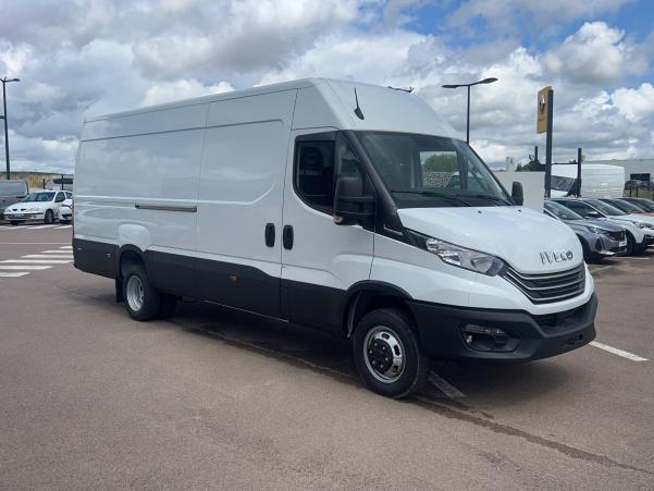 Vente en ligne Iveco Daily DAILY FGN 35 C 18H SV17/P H2 QUAD-LEAF HI MATIC au prix de 51 990 €