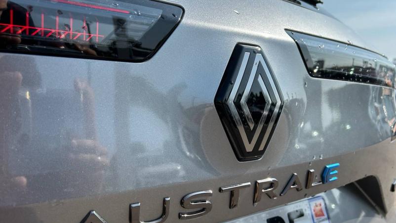 Vente en ligne Renault Austral  E-Tech hybrid 200 au prix de 46 990 €