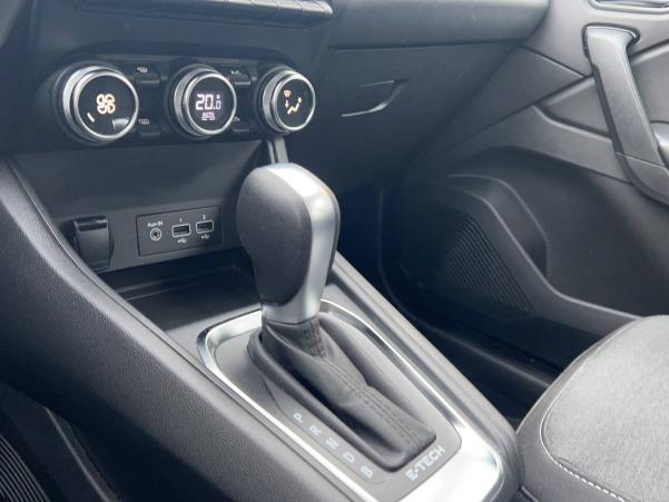 Vente en ligne Renault Captur  E-Tech 145 - 21 au prix de 23 990 €