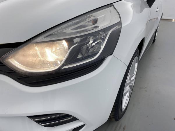 Vente en ligne Renault Clio 4 Clio dCi 75 Energy au prix de 9 990 €