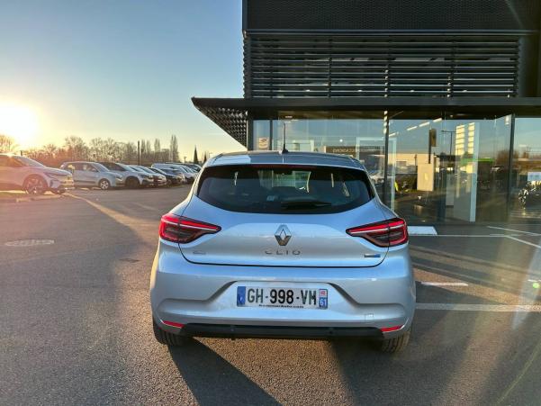 Vente en ligne Renault Clio 5 Clio E-Tech 140 - 21N au prix de 21 990 €