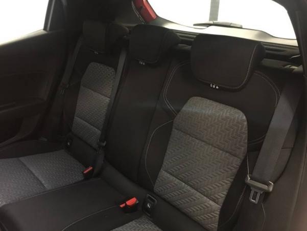 Vente en ligne Renault Clio 5 Clio E-Tech 140 - 21N au prix de 21 990 €