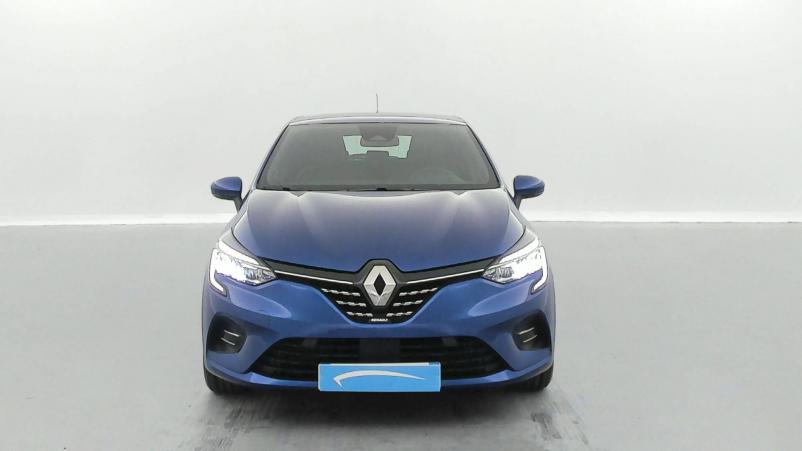 Vente en ligne Renault Clio 5 Clio E-Tech 140 - 21N au prix de 20 990 €