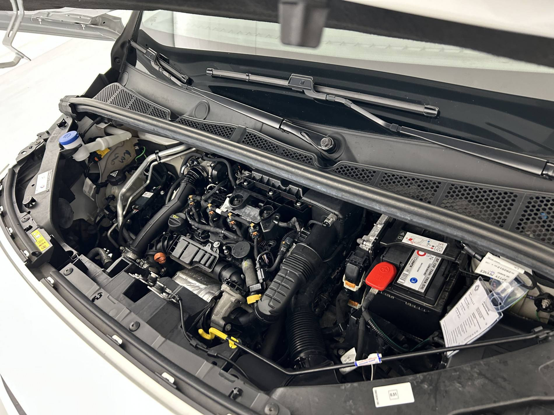 Vente en ligne Peugeot Partner Fourgon  STANDARD 650 KG BLUEHDI 100 S&S BVM5 au prix de 14 890 €