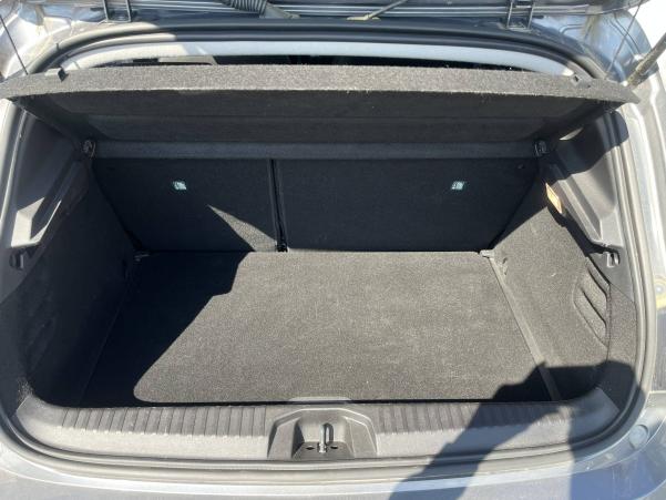 Vente en ligne Renault Clio 5 Clio TCe 90 au prix de 15 490 €