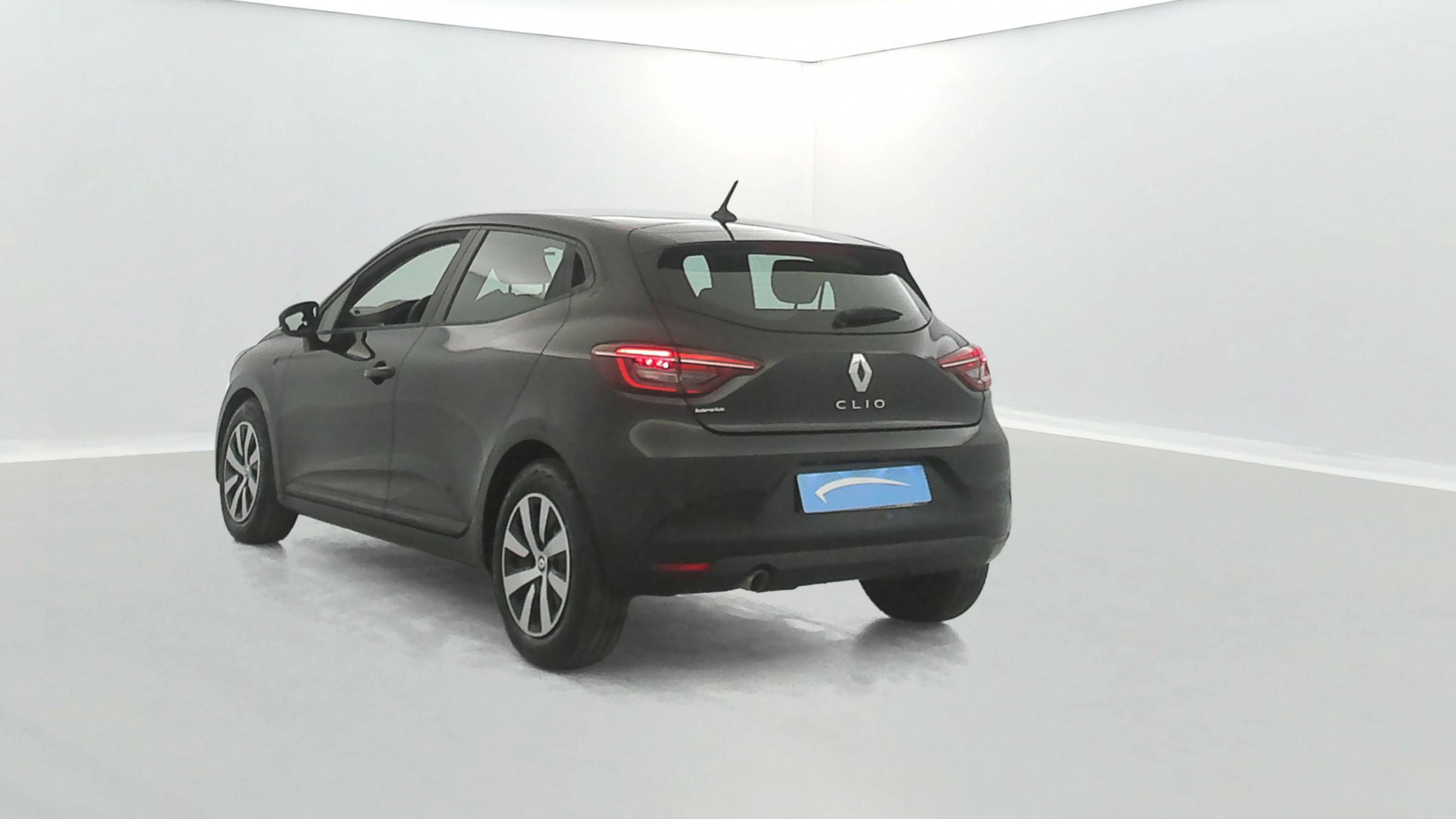 Vente en ligne Renault Clio 5 Clio TCe 90 au prix de 14 690 €