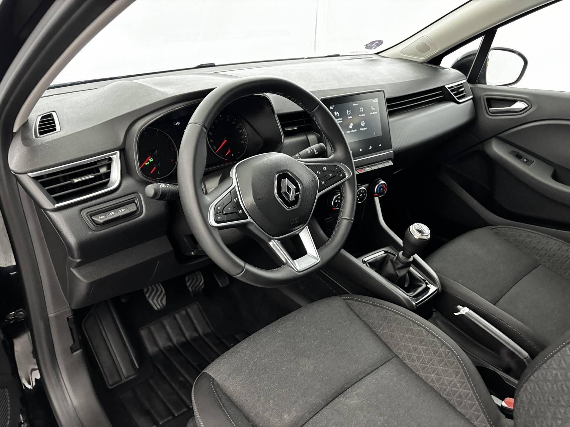 Vente en ligne Renault Clio 5 Clio TCe 90 au prix de 14 690 €