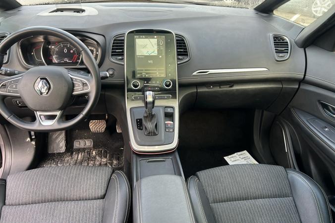 Vente en ligne Renault Grand Scenic 4 Grand Scenic TCe 140 EDC au prix de 26 490 €