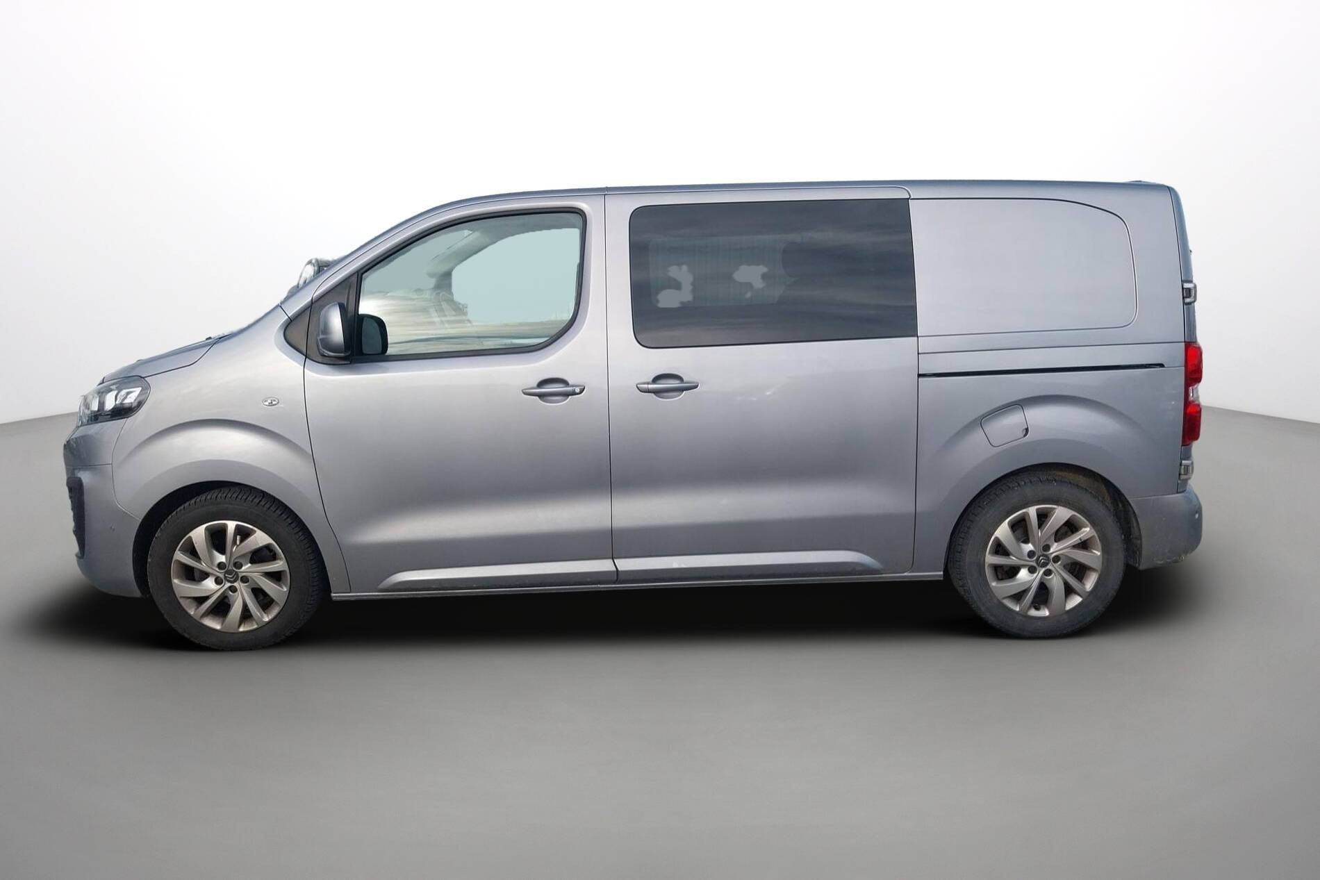 Vente en ligne Citroën Jumpy Fourgon JUMPY CAB APPROFONDIE M BLUEHDI 180 S&S EAT8 au prix de 25 490 €