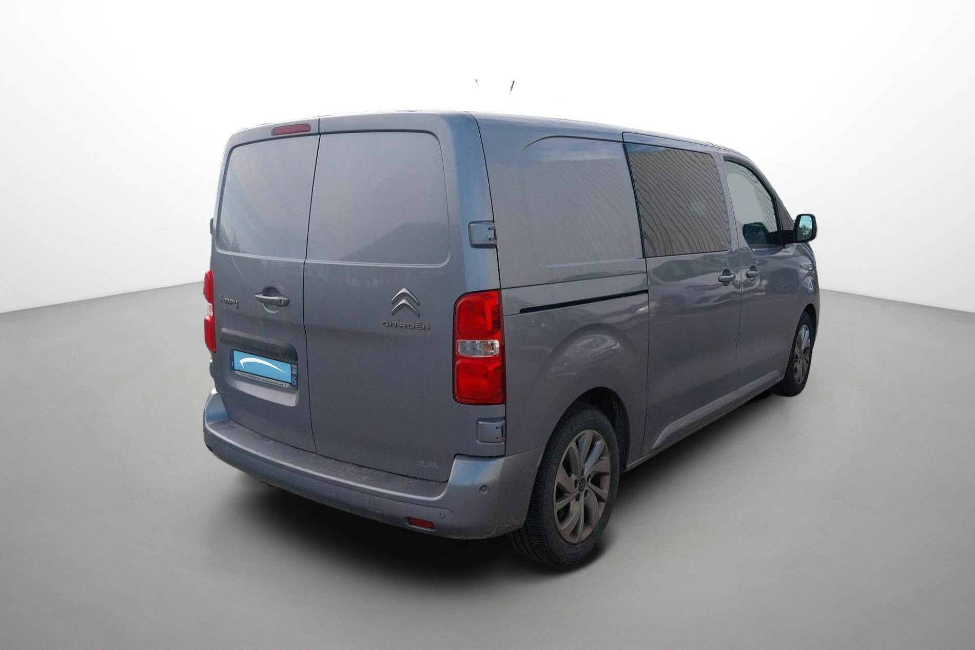 Vente en ligne Citroën Jumpy Fourgon JUMPY CAB APPROFONDIE M BLUEHDI 180 S&S EAT8 au prix de 25 490 €