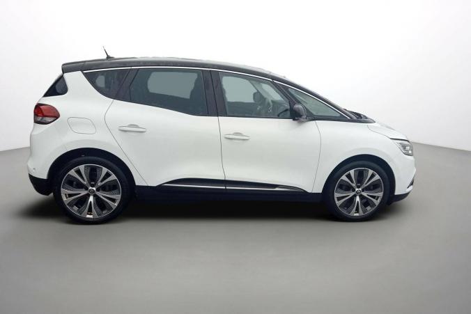 Vente en ligne Renault Scenic 4 Scenic TCe 130 Energy au prix de 12 990 €