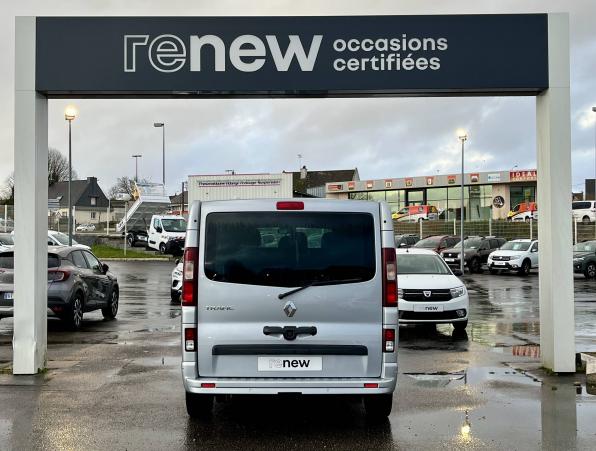 Vente en ligne Renault Trafic Cabine Approfondie TRAFIC CA L2H1 3000 KG BLUE DCI 150 EDC au prix de 31 990 €