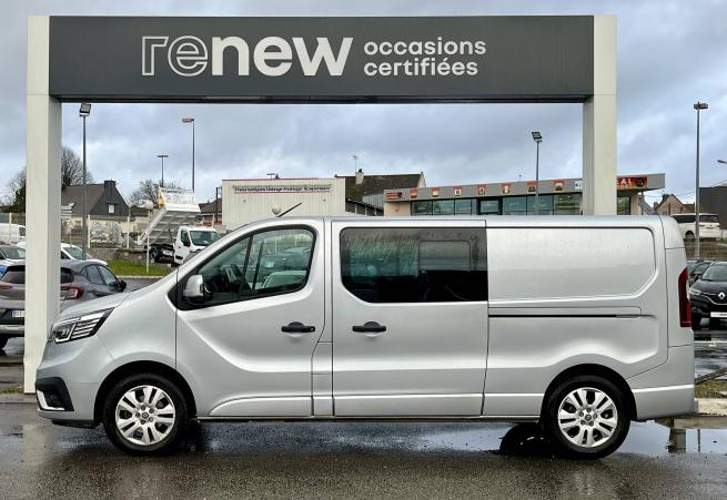 Vente en ligne Renault Trafic Cabine Approfondie TRAFIC CA L2H1 3000 KG BLUE DCI 150 EDC au prix de 31 990 €