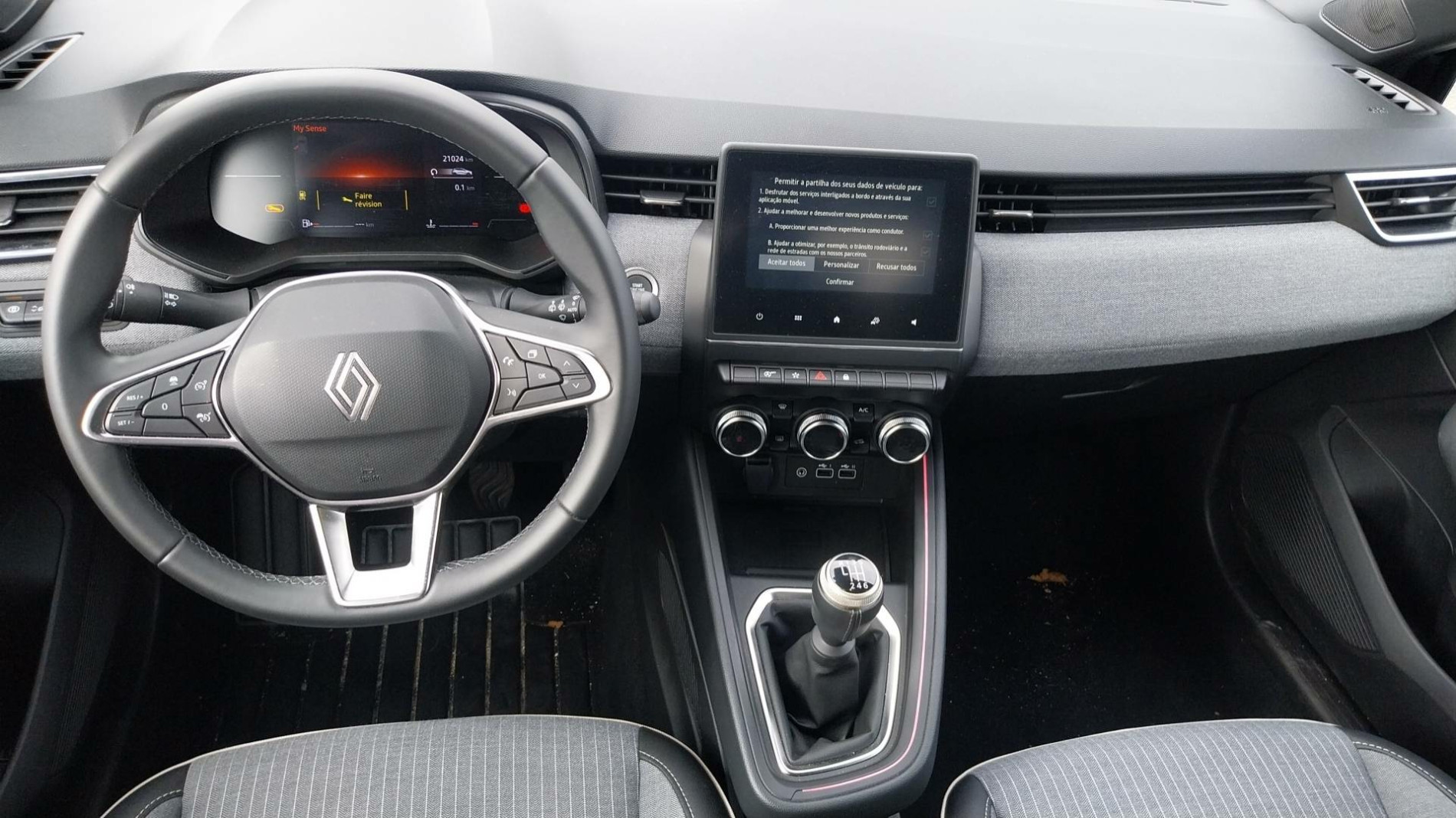 Vente en ligne Renault Clio 5 Clio Eco-G 100 ch GSR2 au prix de 16 590 €