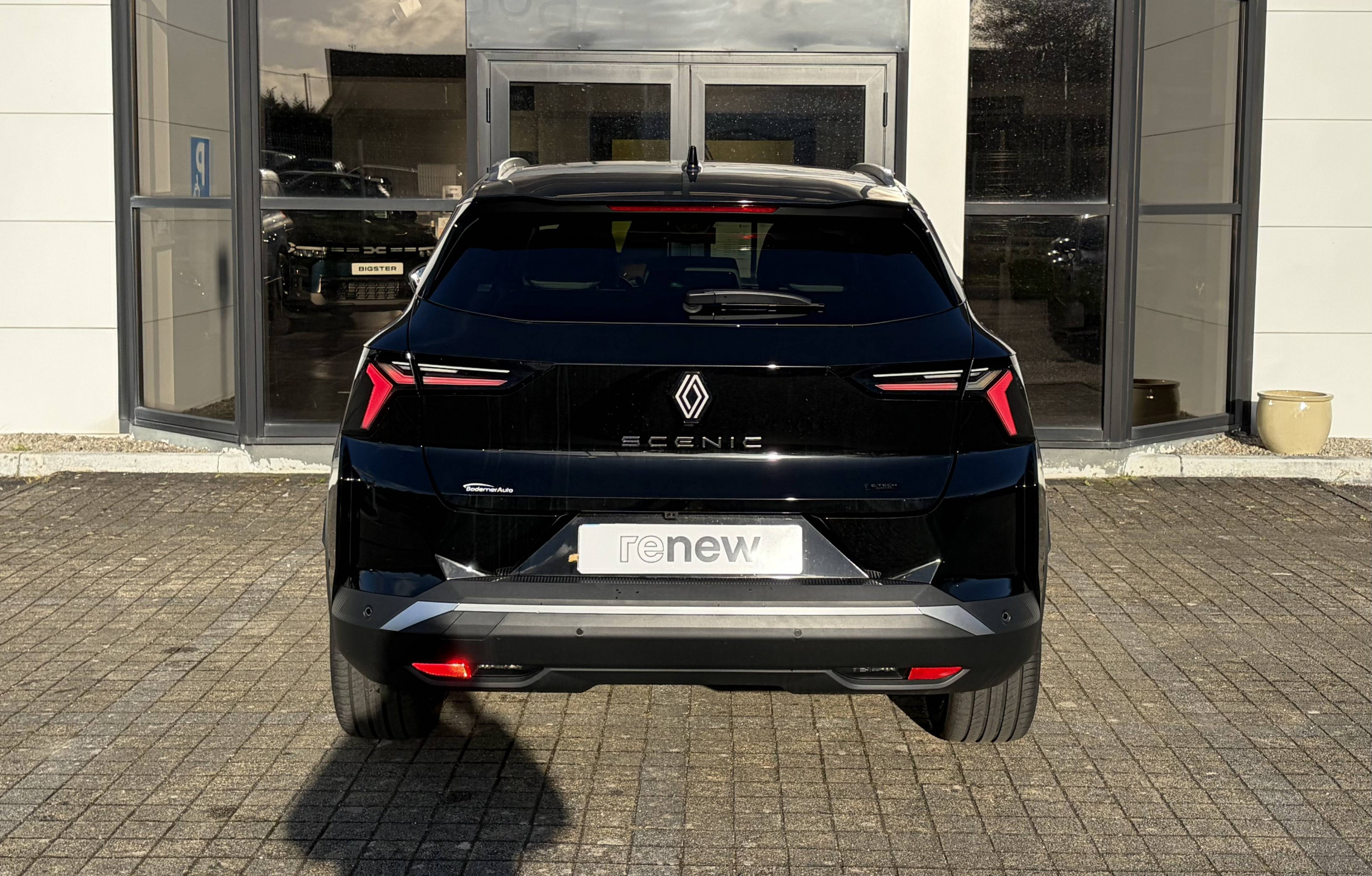 Vente en ligne Renault Scenic E-Tech  220 ch grande autonomie au prix de 45 990 €