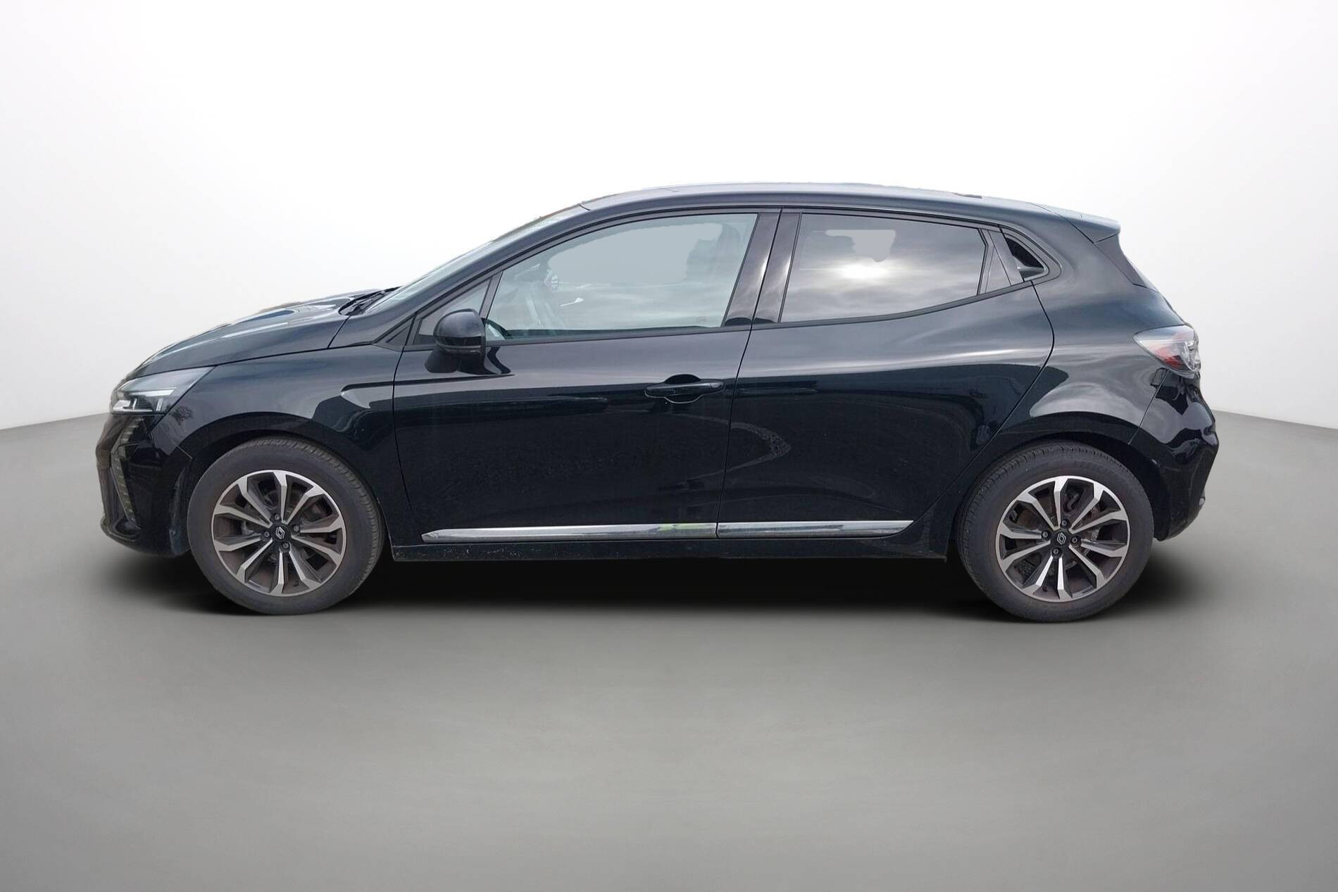 Vente en ligne Renault Clio 5 Clio Eco-G 100 ch GSR2 au prix de 16 590 €