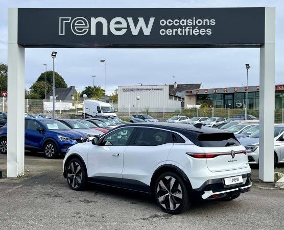 Vente en ligne Renault Megane E-Tech  EV60 220 ch super charge au prix de 32 490 €