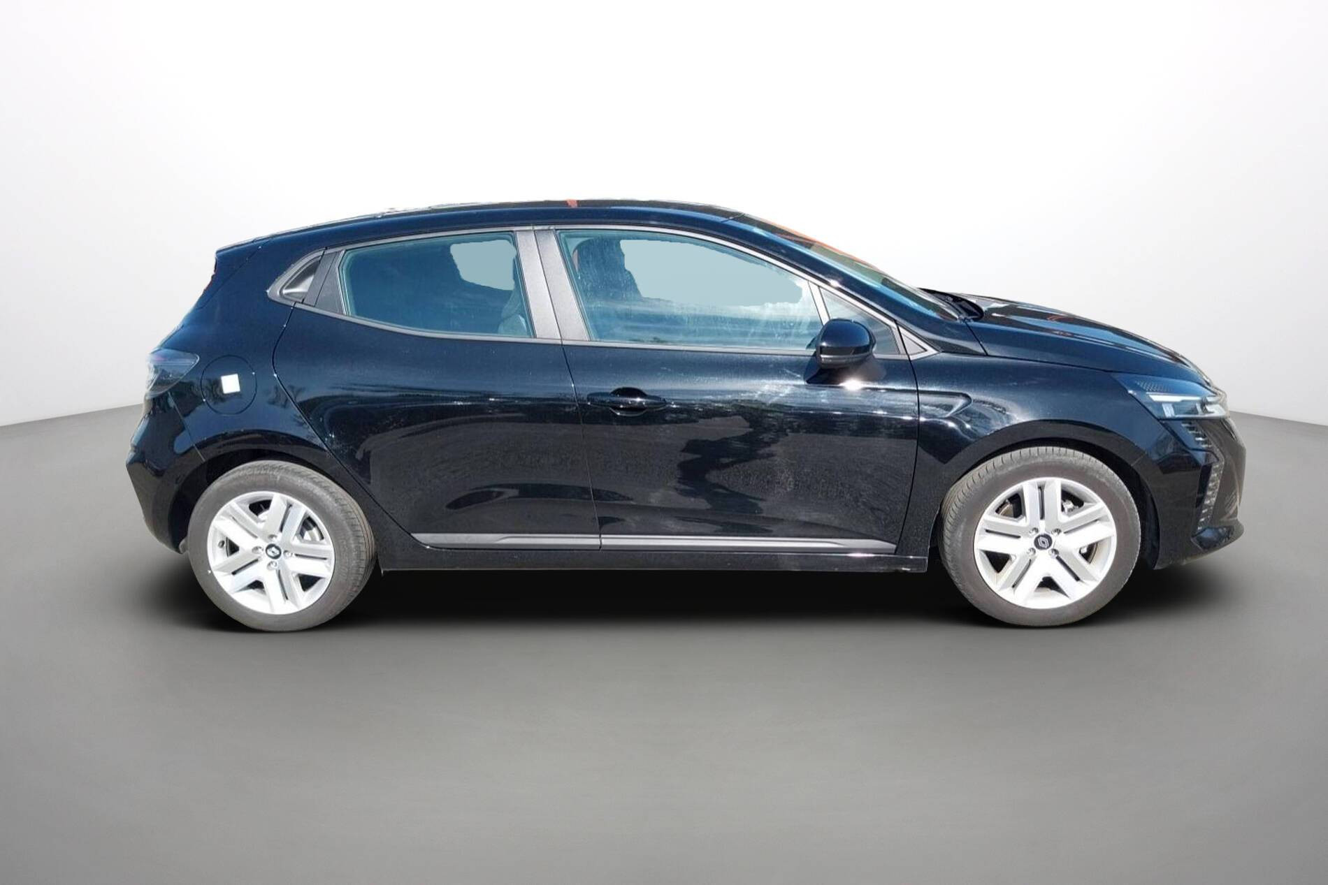 Vente en ligne Renault Clio 5 Clio E-Tech full hybrid 145 ch GSR2 au prix de 19 250 €