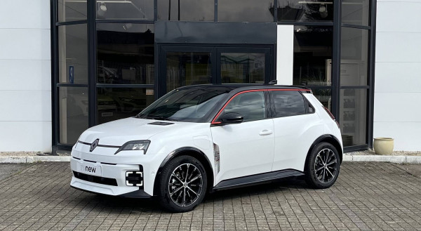 Vente en ligne Renault Renault 5 E-Tech  150 ch autonomie confort de 2025 au prix de 34 390€