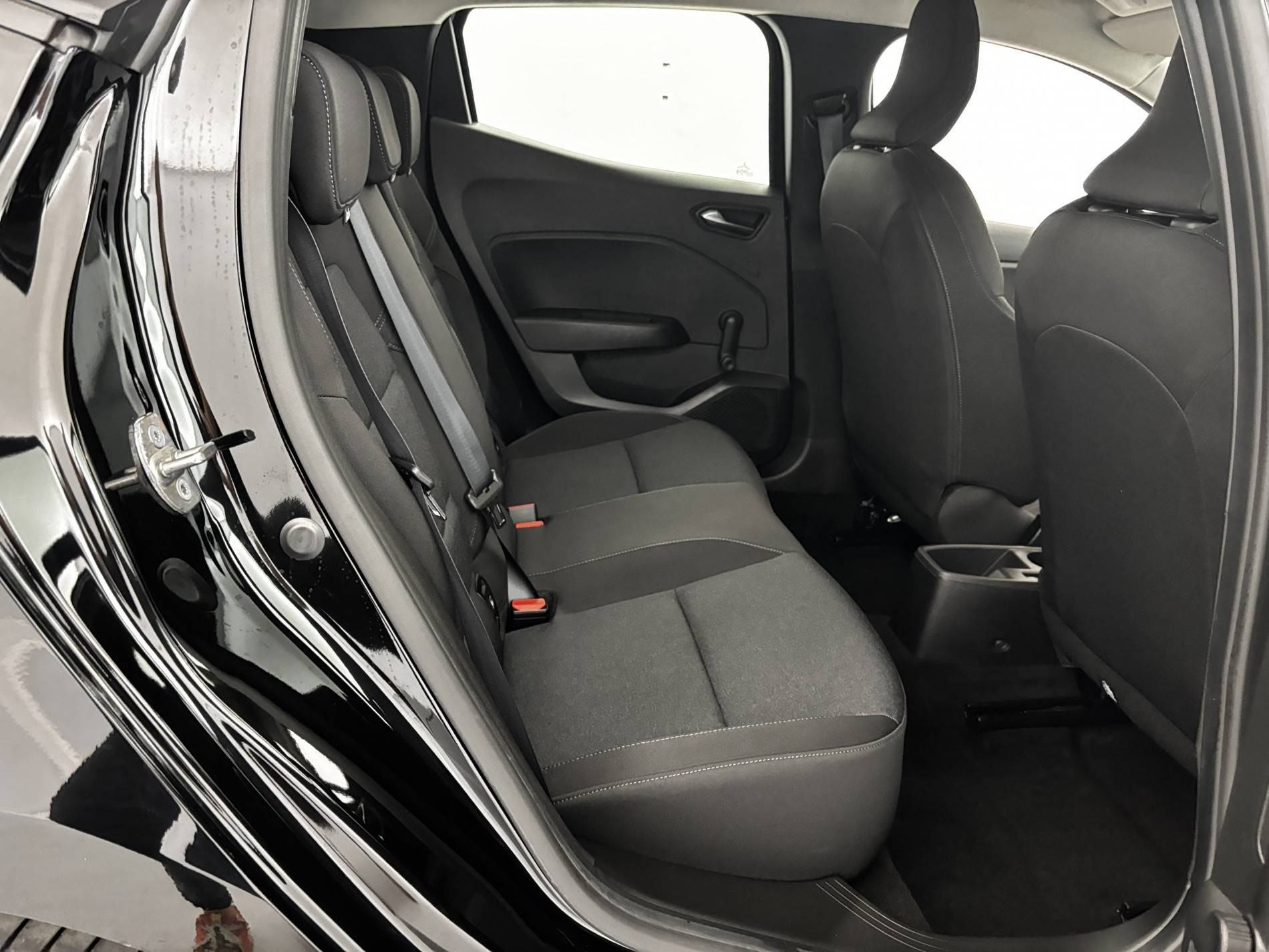 Vente en ligne Renault Clio 5 Clio TCe 90 au prix de 14 690 €