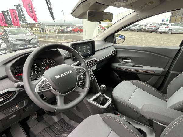 Vente en ligne Dacia Sandero  ECO-G 100 GSR2 au prix de 17 590 €