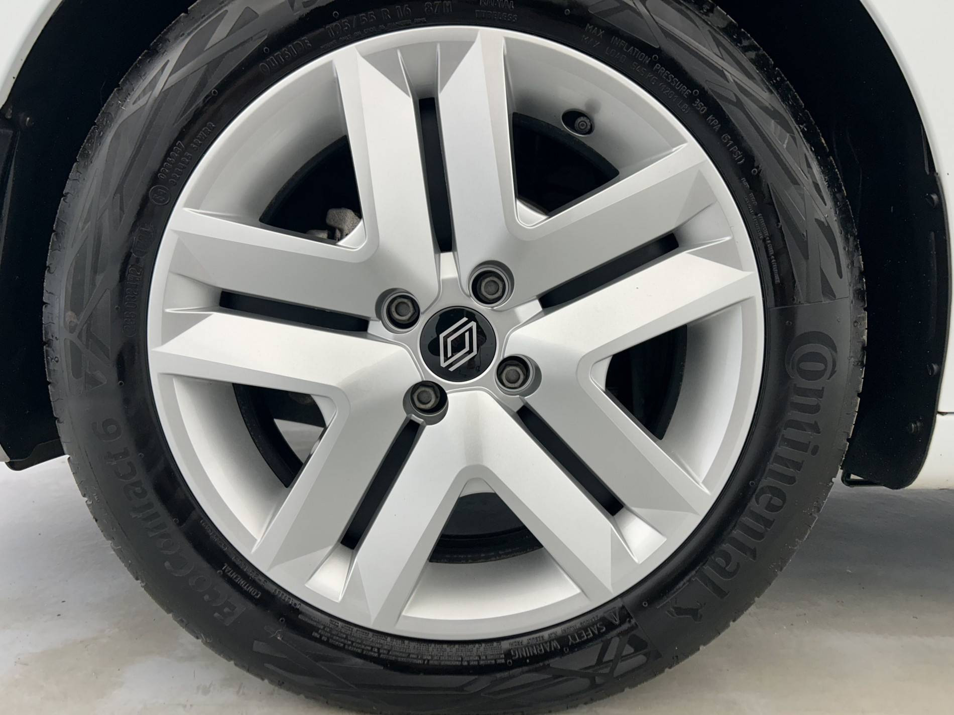 Vente en ligne Renault Clio 5 Clio TCe 90 ch GSR2 au prix de 15 990 €