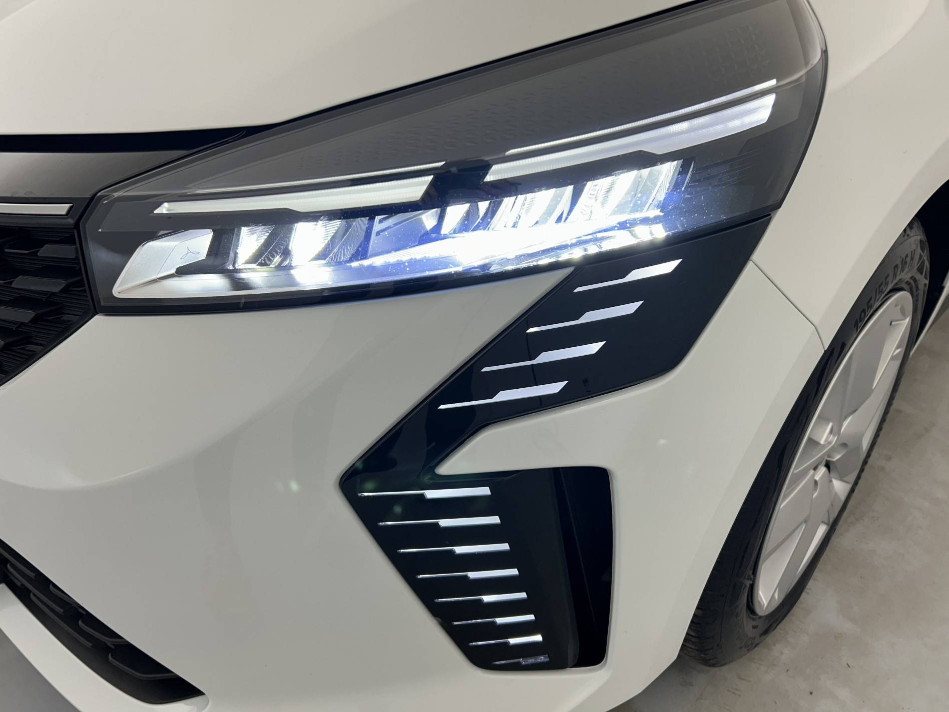 Vente en ligne Renault Clio 5 Clio TCe 90 ch GSR2 au prix de 15 990 €