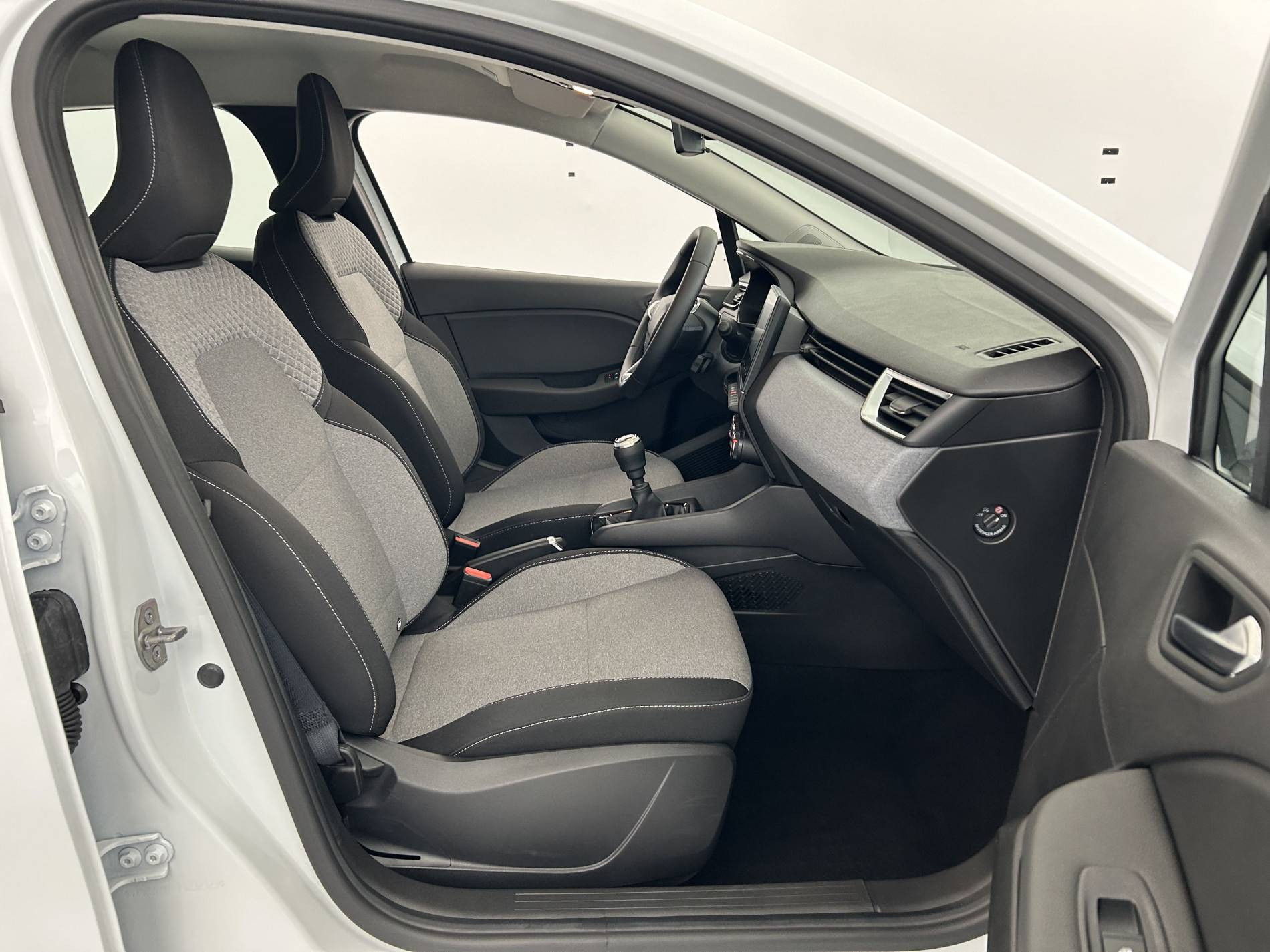 Vente en ligne Renault Clio 5 Clio TCe 90 ch GSR2 au prix de 15 990 €