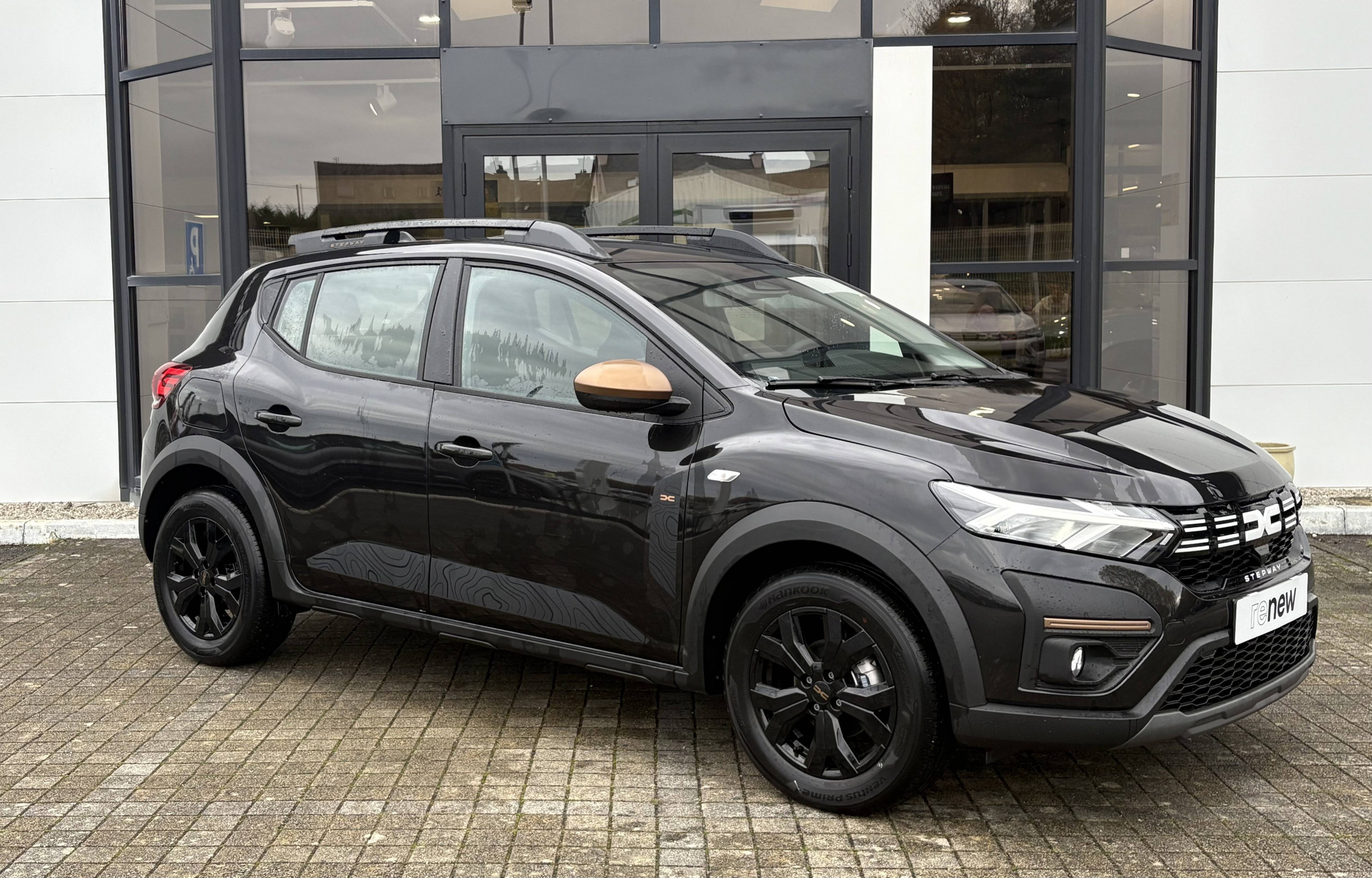 Vente en ligne Dacia Sandero 3  ECO-G 100 GSR2 au prix de 19 000 €