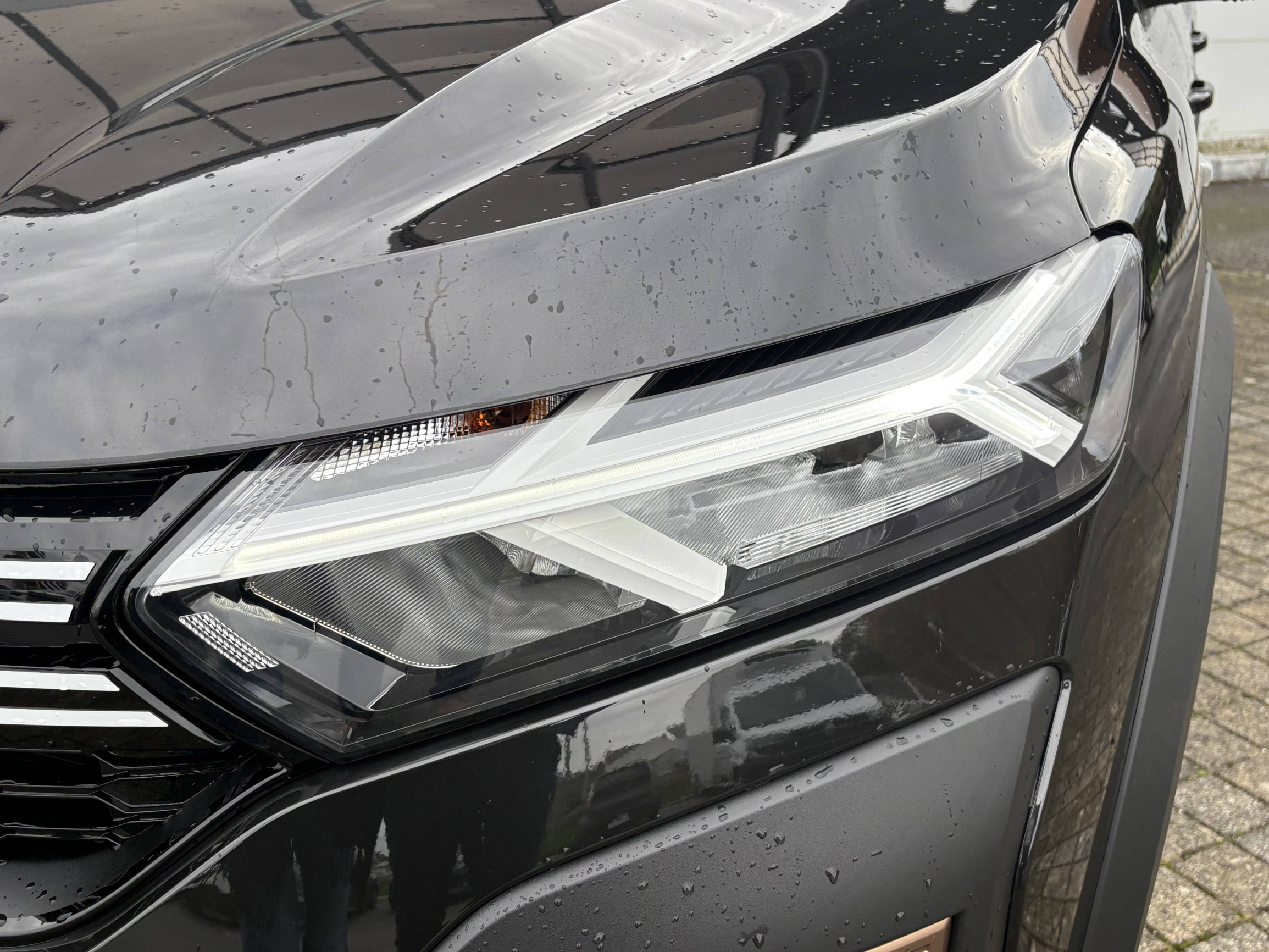 Vente en ligne Dacia Sandero 3  ECO-G 100 GSR2 au prix de 19 000 €