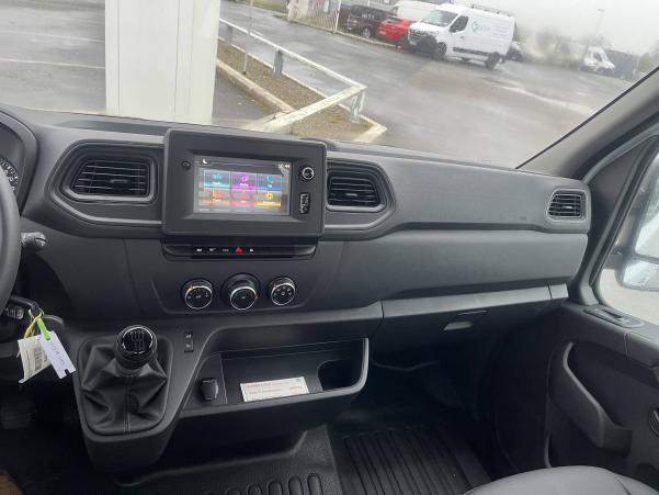 Vente en ligne Renault Master 3 Châssis Cabine MASTER CC TRAC F3500 L2 BLUE DCI 145 EURO VI au prix de 35 490 €