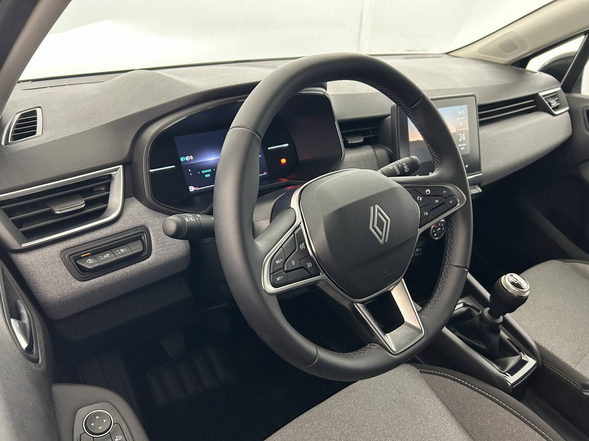 Vente en ligne Renault Clio 5 Clio Blue dCi 100 ch GSR2 au prix de 18 490 €