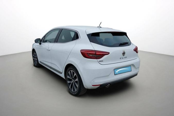 Vente en ligne Renault Clio 5 Clio Blue dCi 100 - 21N au prix de 15 490 €