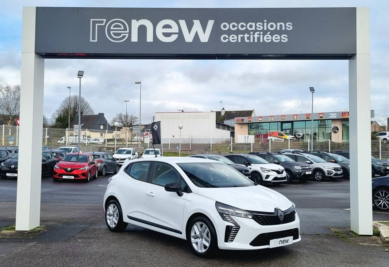 Vente en ligne Renault Clio 5 Clio TCe 90 ch GSR2 au prix de 15 990 €