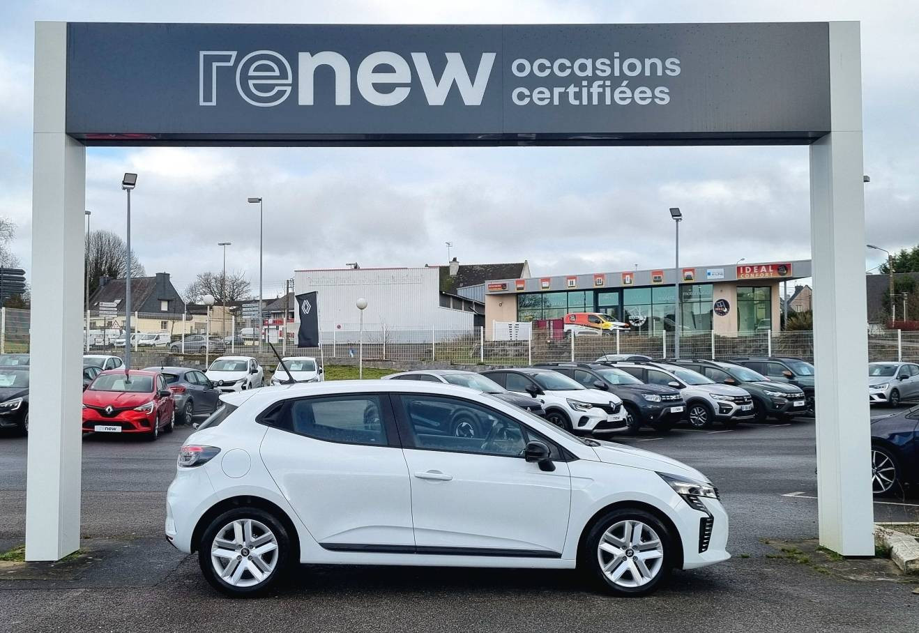 Vente en ligne Renault Clio 5 Clio TCe 90 ch GSR2 au prix de 15 990 €