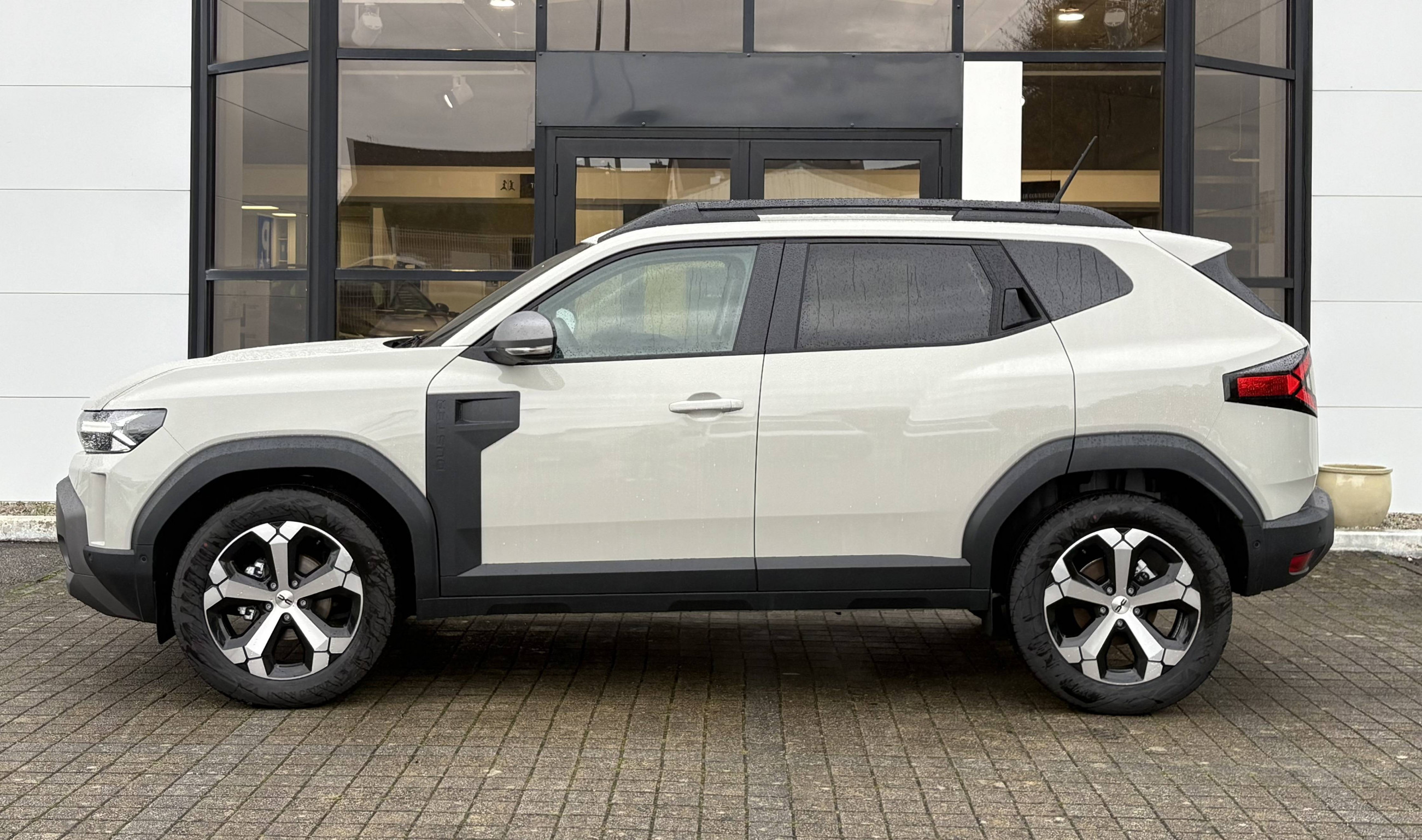 Vente en ligne Dacia Duster  ECO-G 100 au prix de 25 000 €