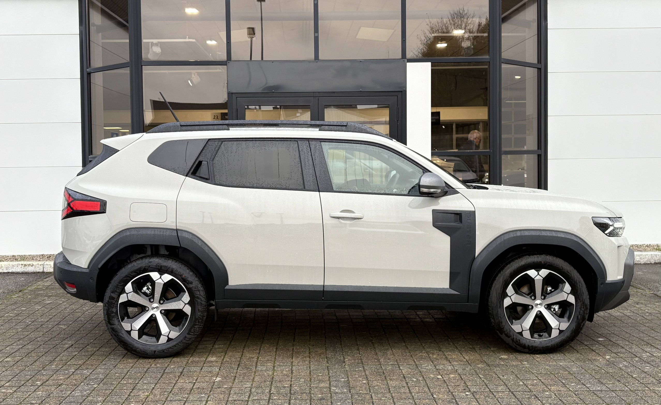 Vente en ligne Dacia Duster  ECO-G 100 au prix de 25 000 €