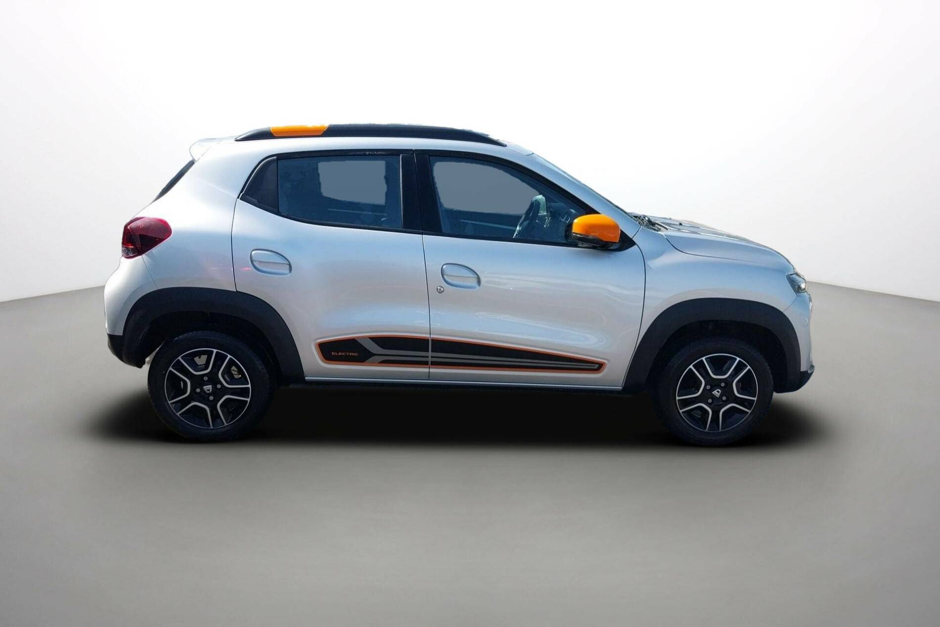 Vente en ligne Audi A4 Avant  35 TDI 163 S tronic 7 au prix de 28 790 €