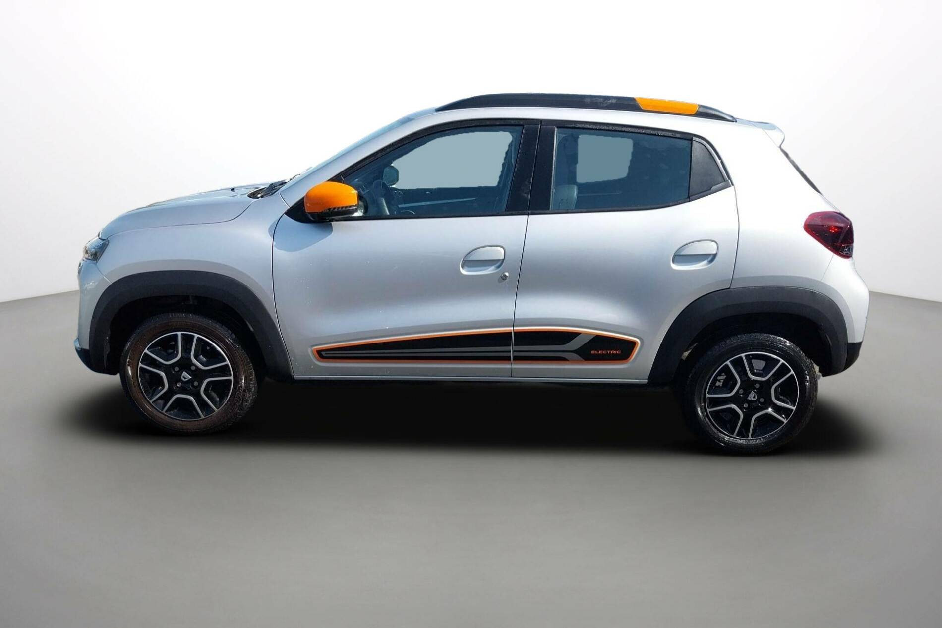 Vente en ligne Audi A4 Avant  35 TDI 163 S tronic 7 au prix de 28 790 €