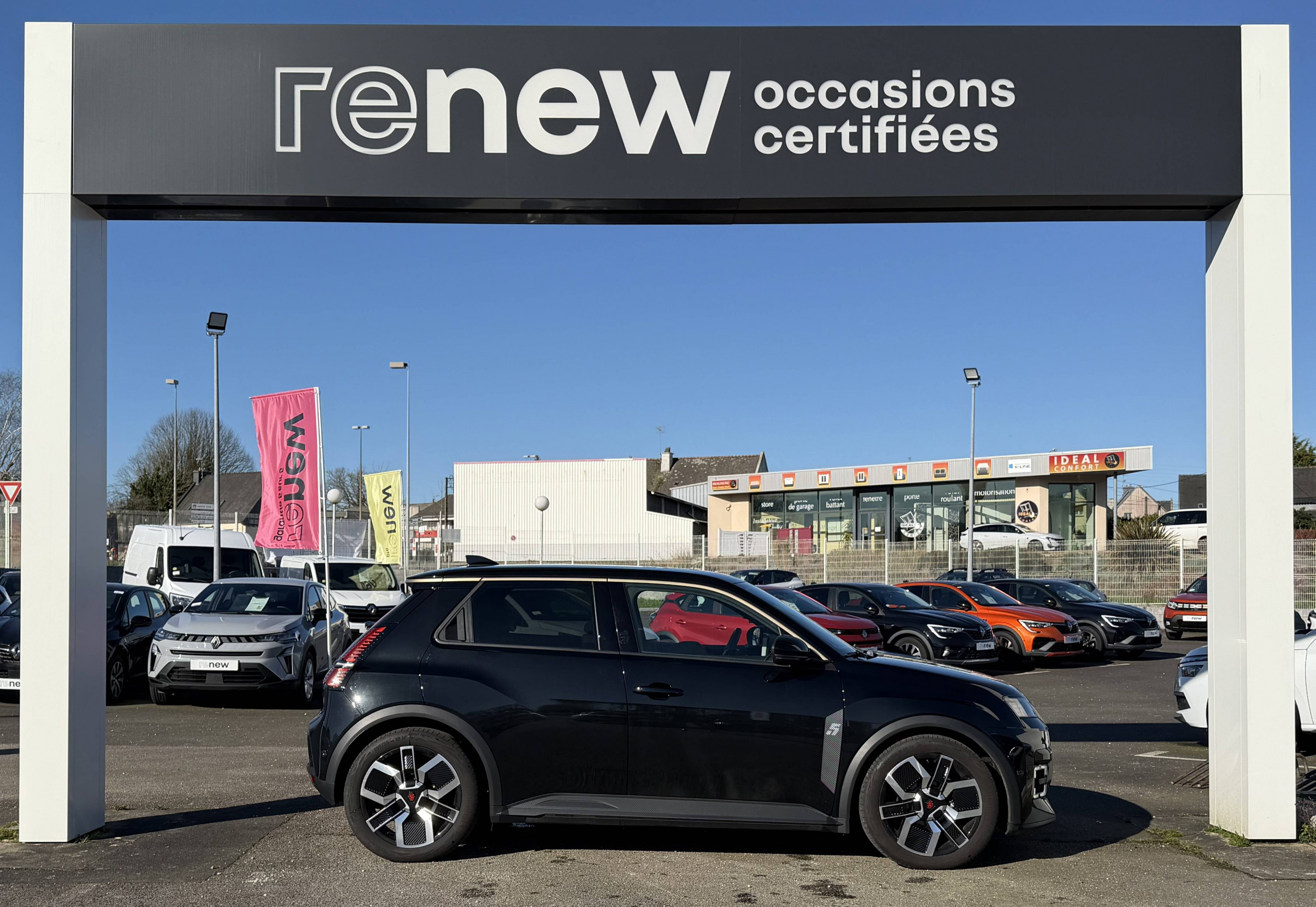 Vente en ligne Renault R5 E-Tech  120 ch autonomie urbaine au prix de 23 990 €